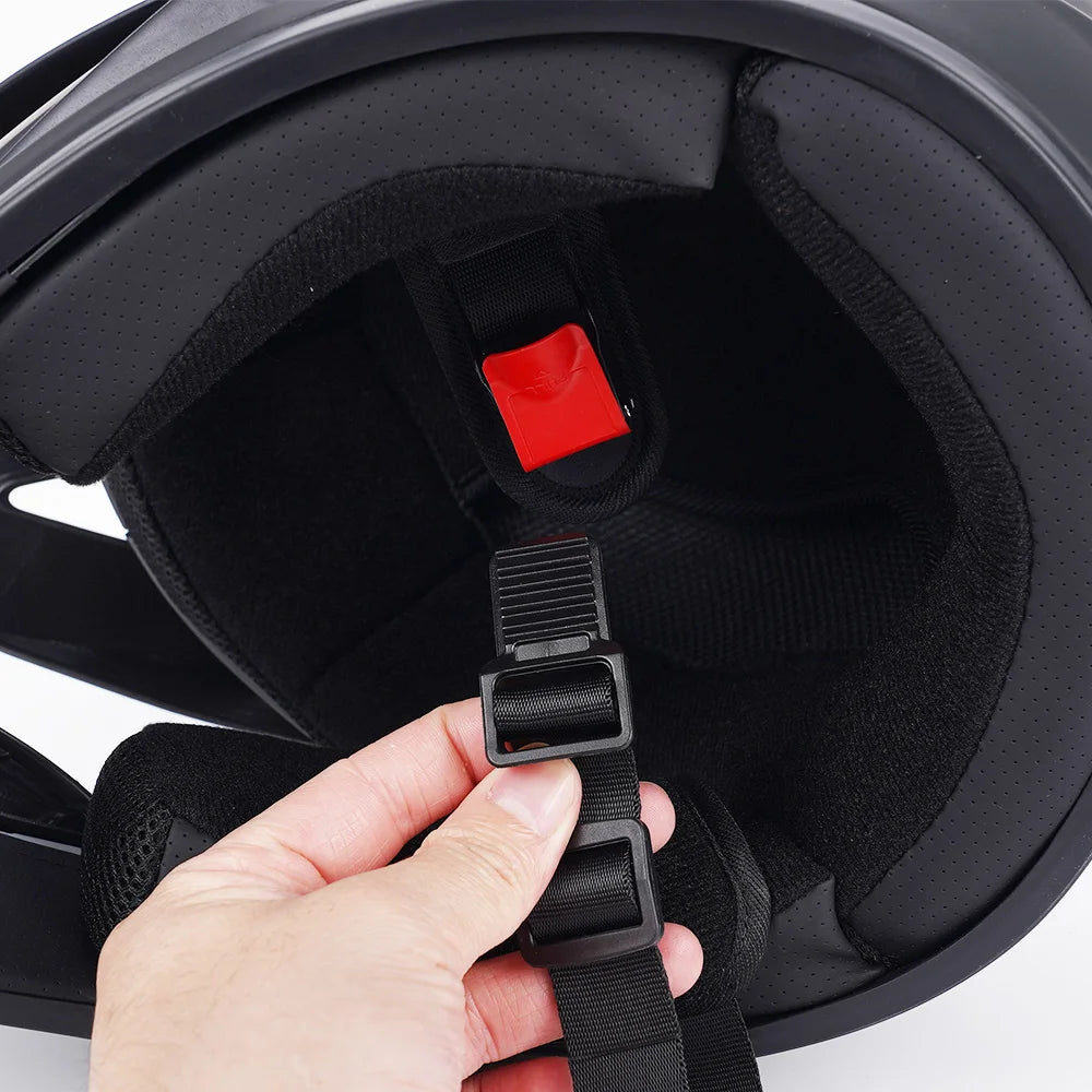 Motorcycle helmet