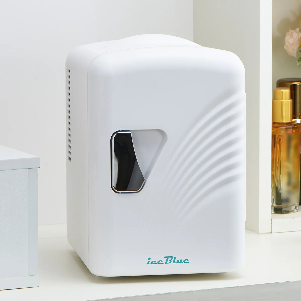 Mini Skincare Fridge