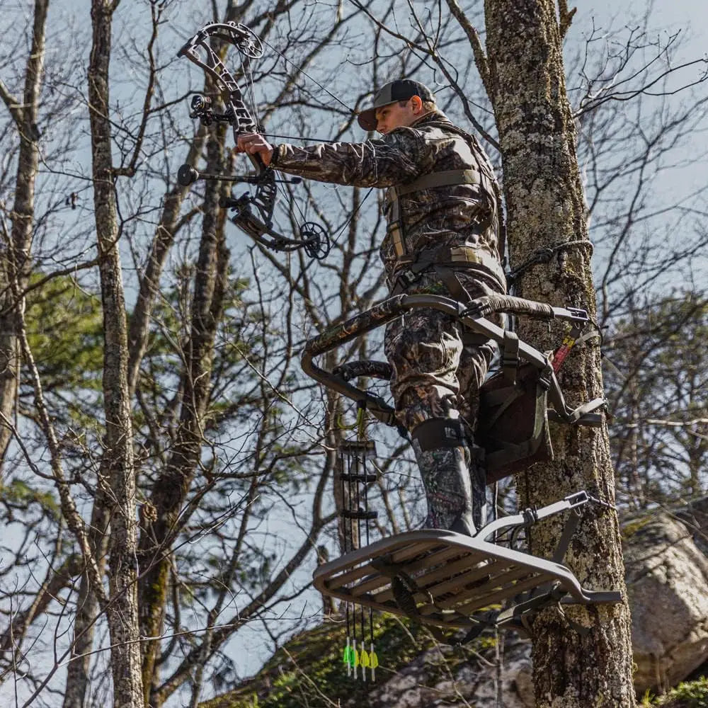 Climbing Treestand