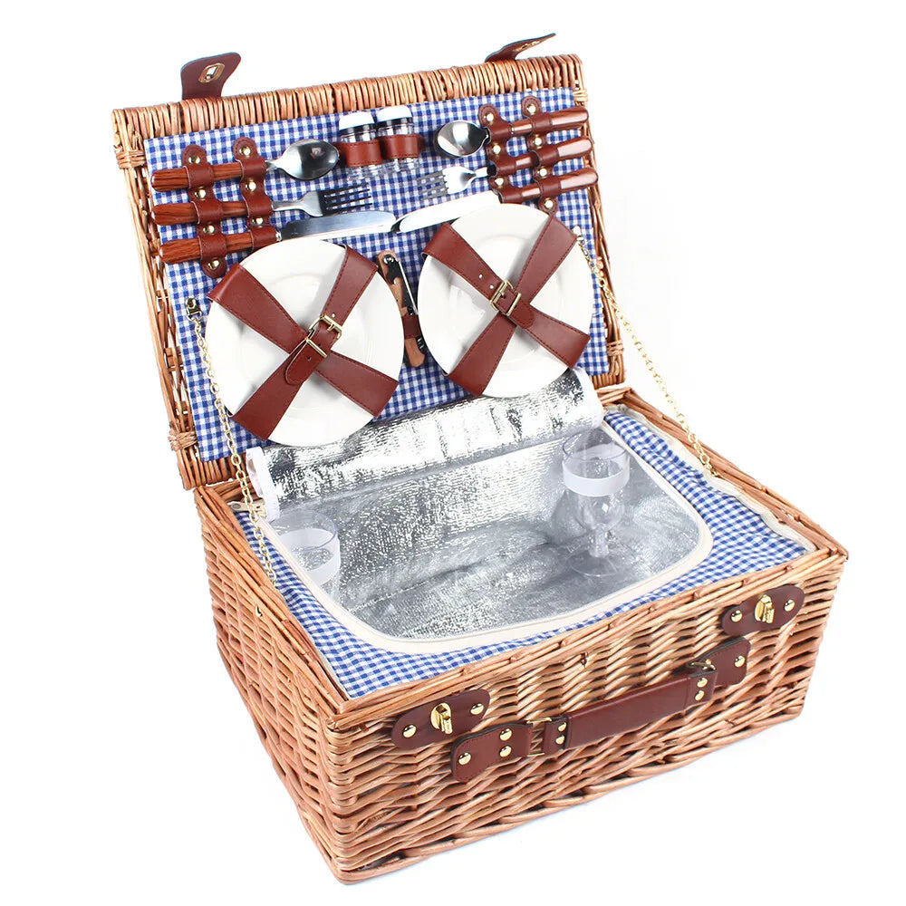 Picnic for 4 Basket with Utensils