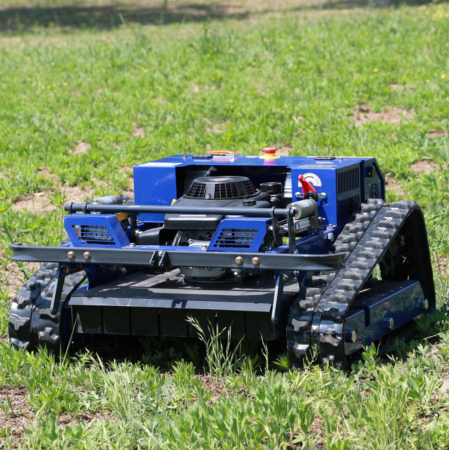 Remote-controlled lawnmower