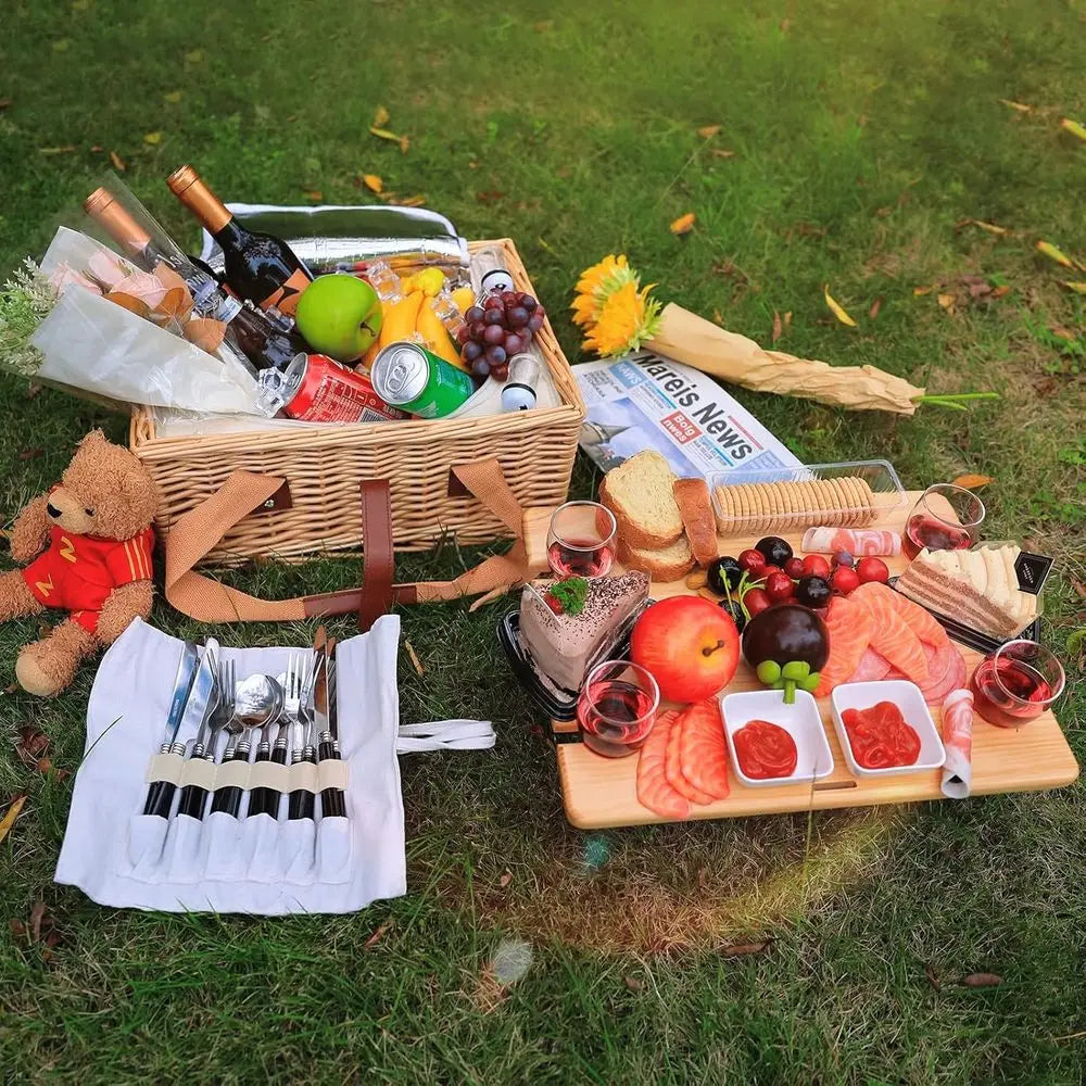 Picnic Basket Set for Two