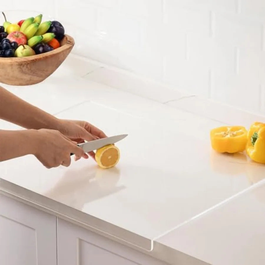 Acrylic cutting board with counter lip