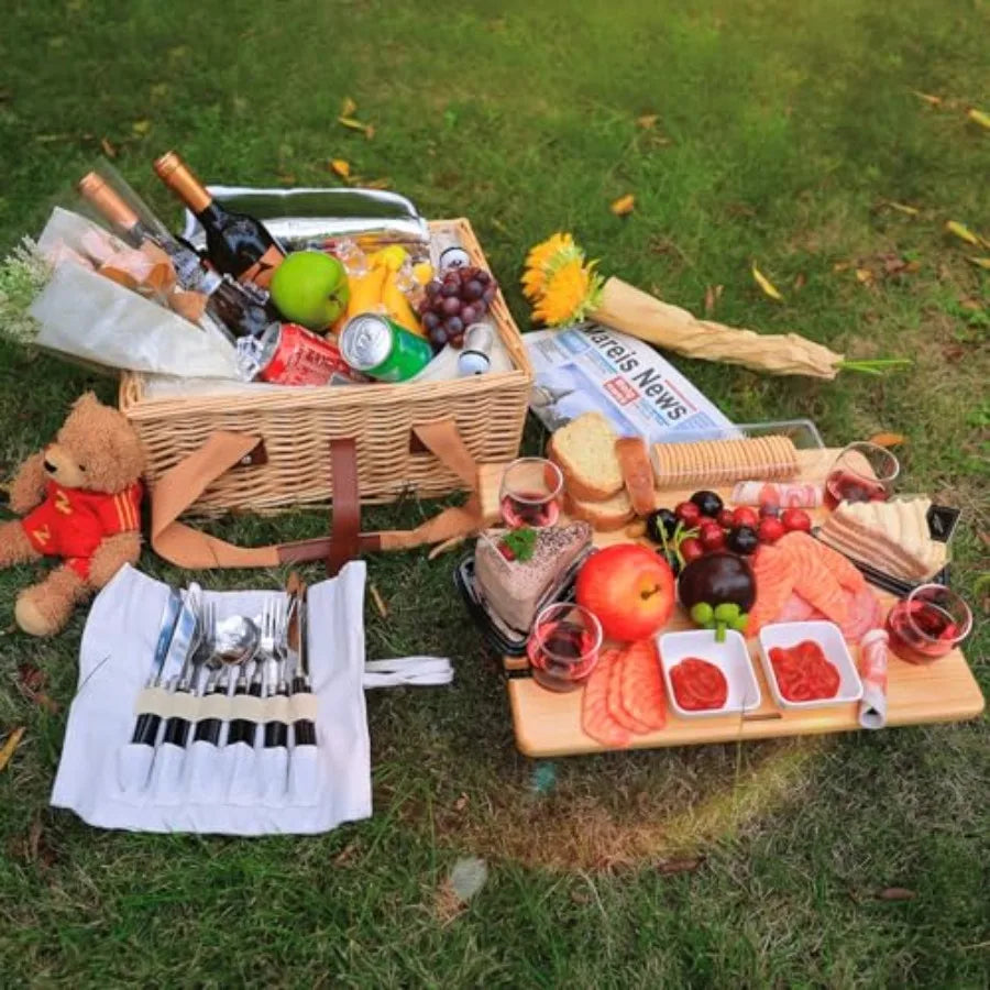 Wicker Picnic Basket for 2