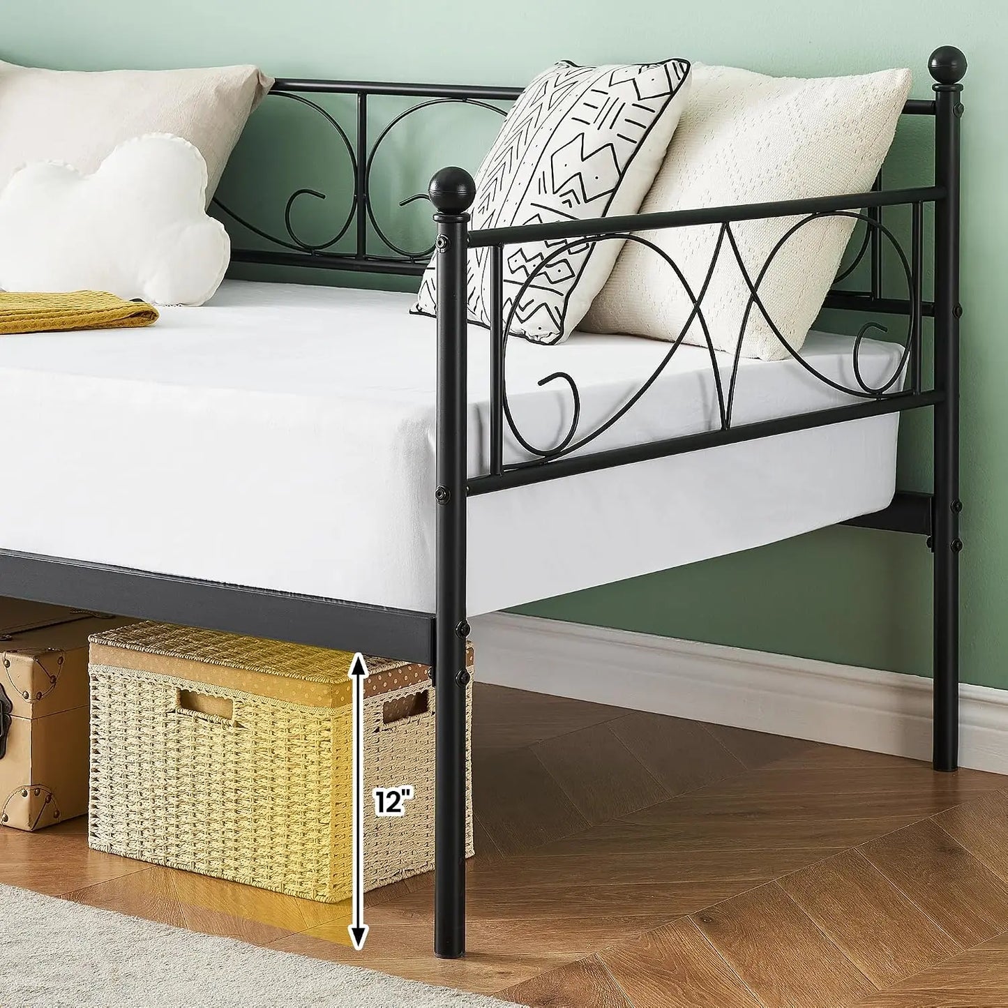 Sofa with Pull-Out Trundle Bed