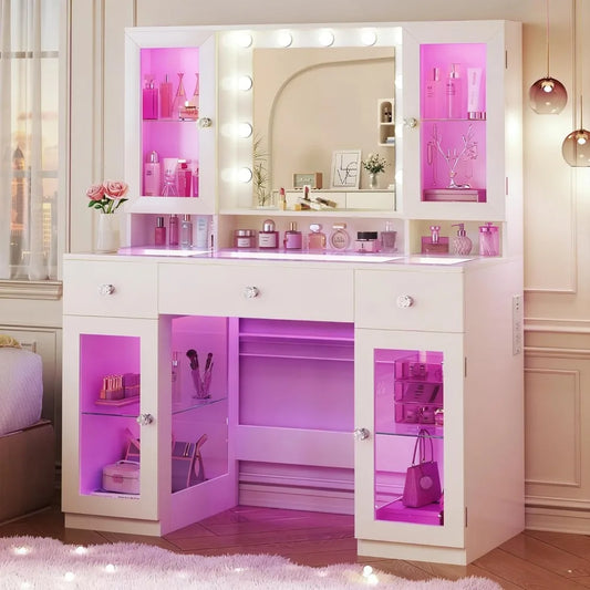 Vanity Desk with Mirror and Plugins